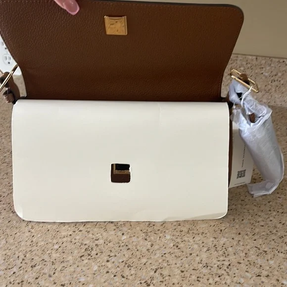 Tory Burch | Thea Flap Shoulder Bag NWT - Picture 6 of 11